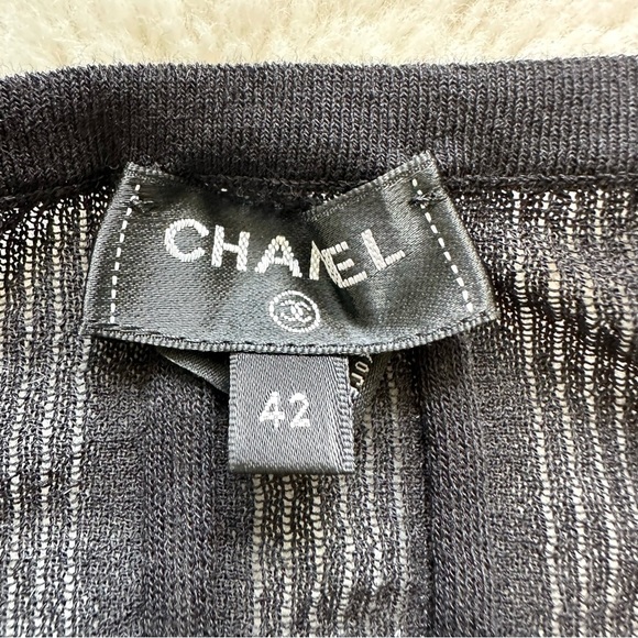 NEW!!! CHANEL women top size 42 or 6 US Authentic - Picture 7 of 12